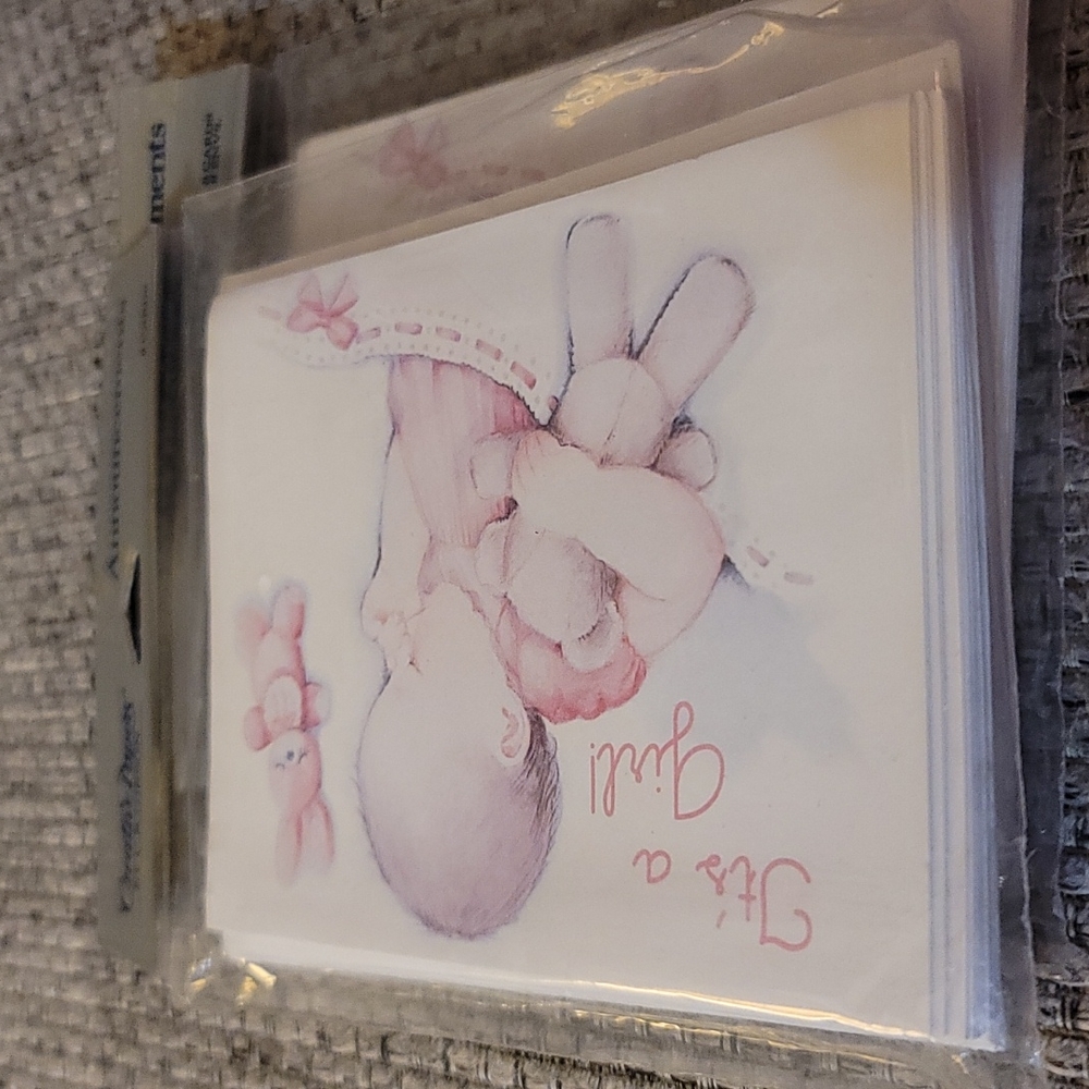 Its A Girl Baby Announcement Cards with Envelopes (Set of 16)